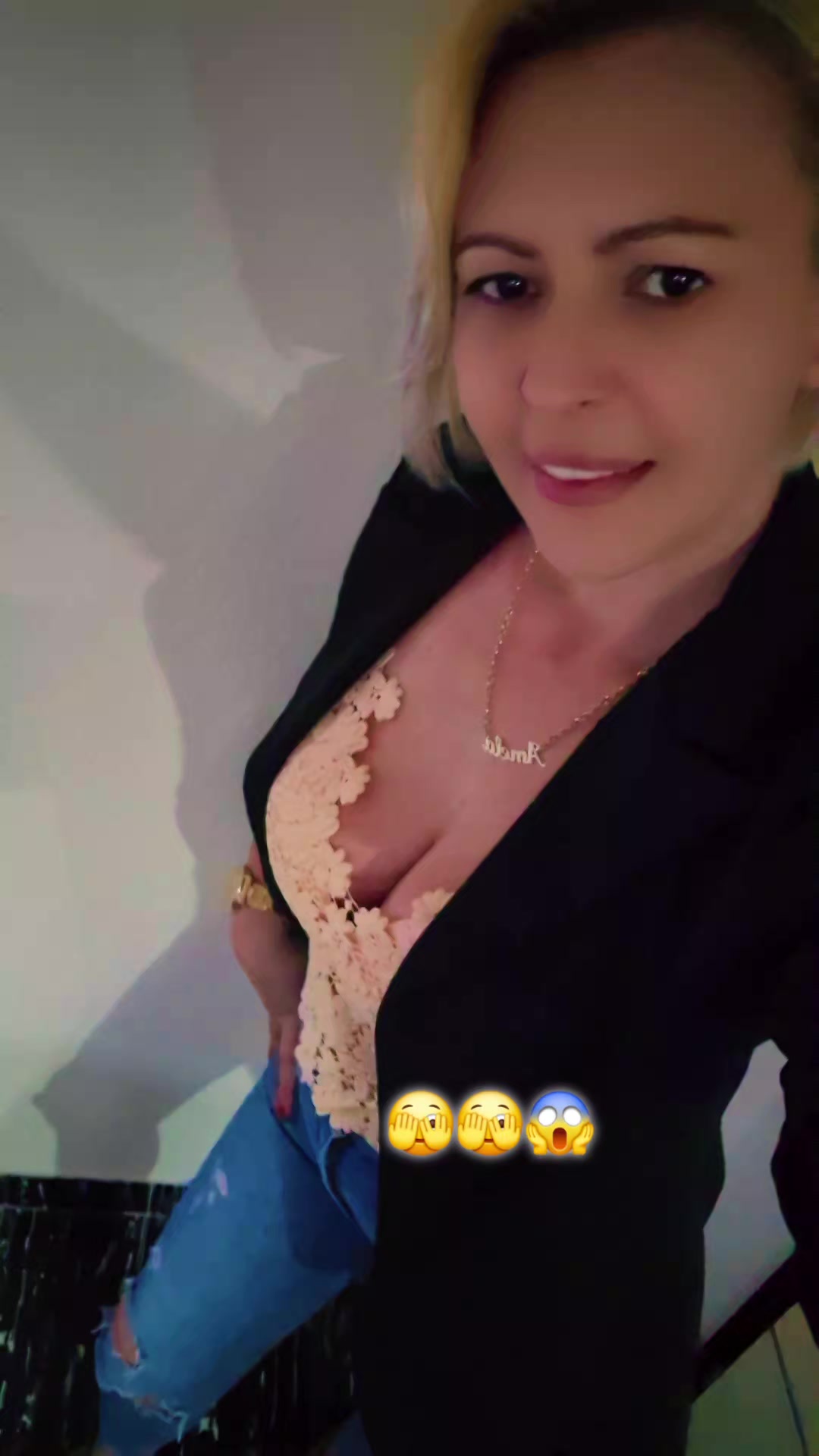 @Mely666👹