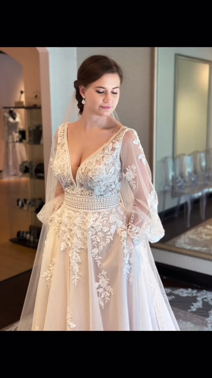 @Thebridalstylist