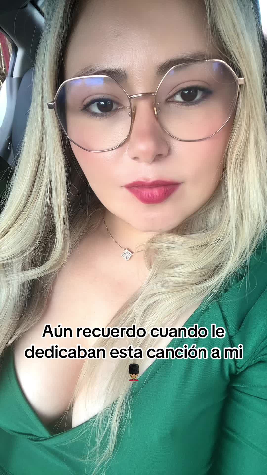 @Selenita022