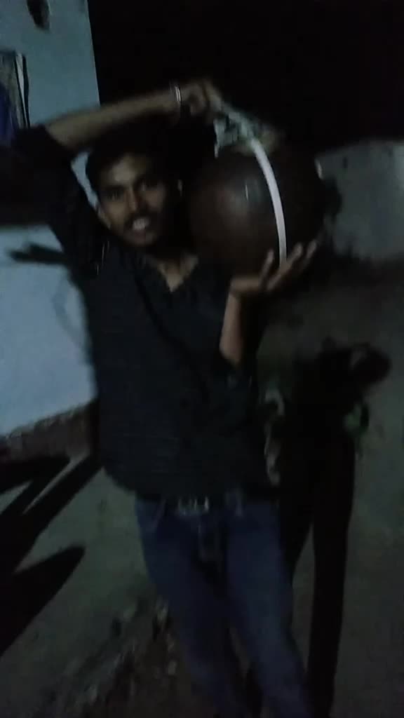 @Tarak Tarak