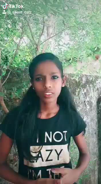 @_chaithra_