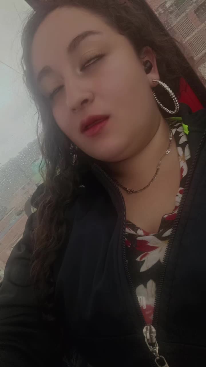 @Nendy🥰🤩