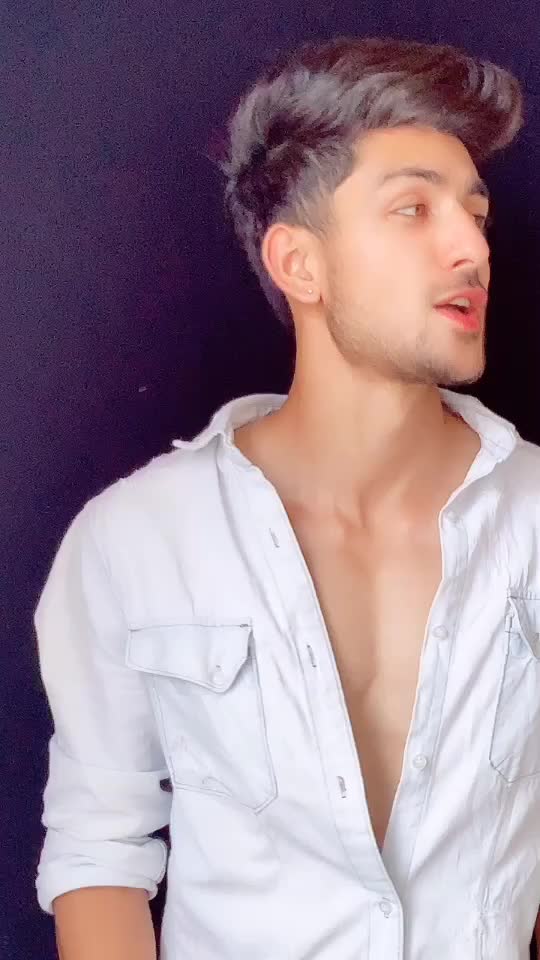 @FAiZU 👑