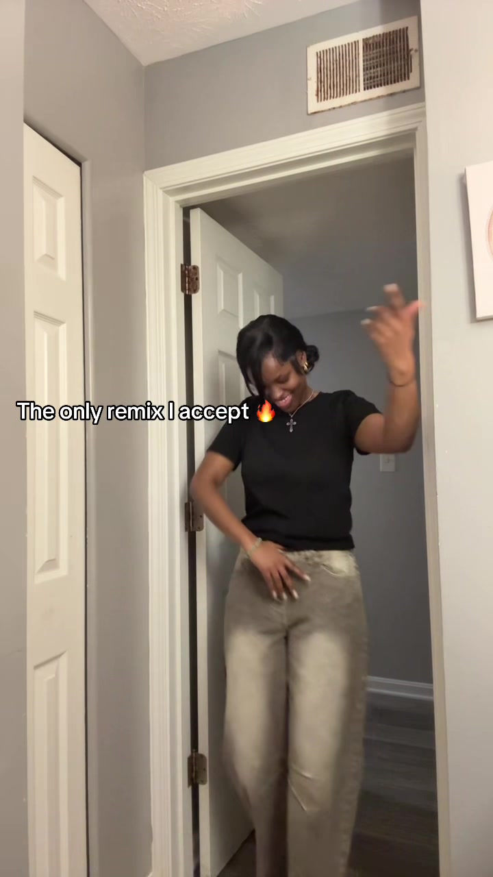 @randomgyal_c