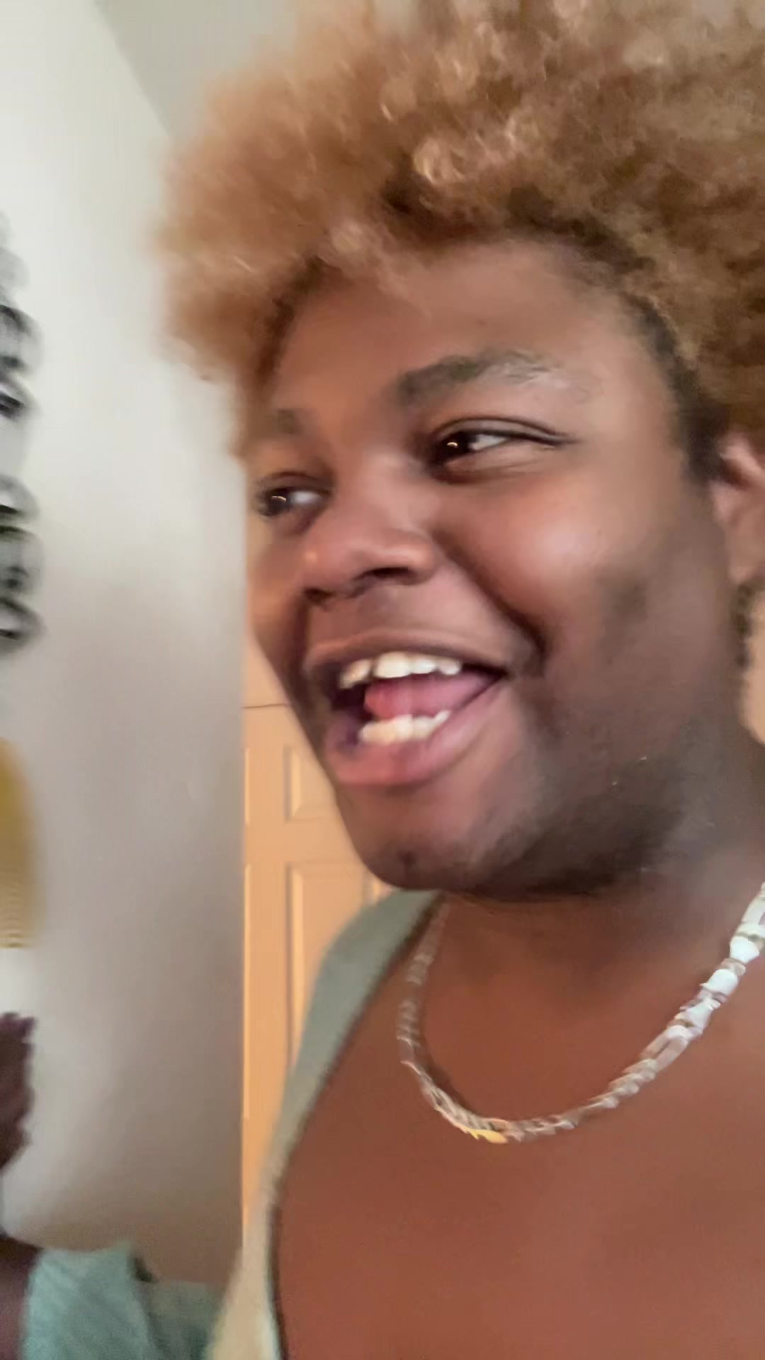 @Damari vanderboob