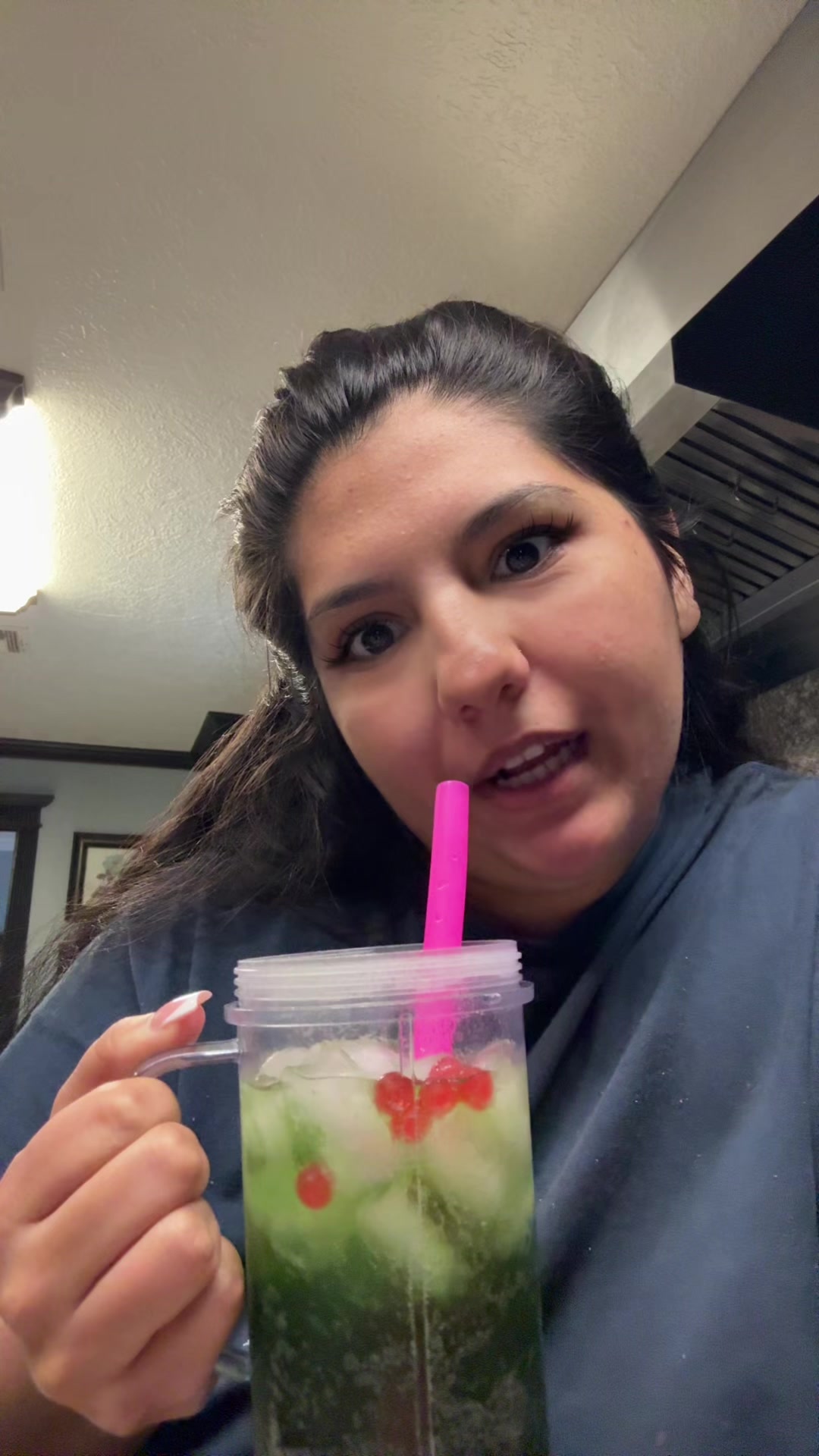 @Kassandra Vlogs 🫧