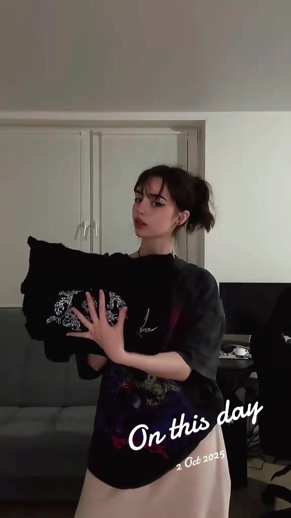 @charlotteyama0