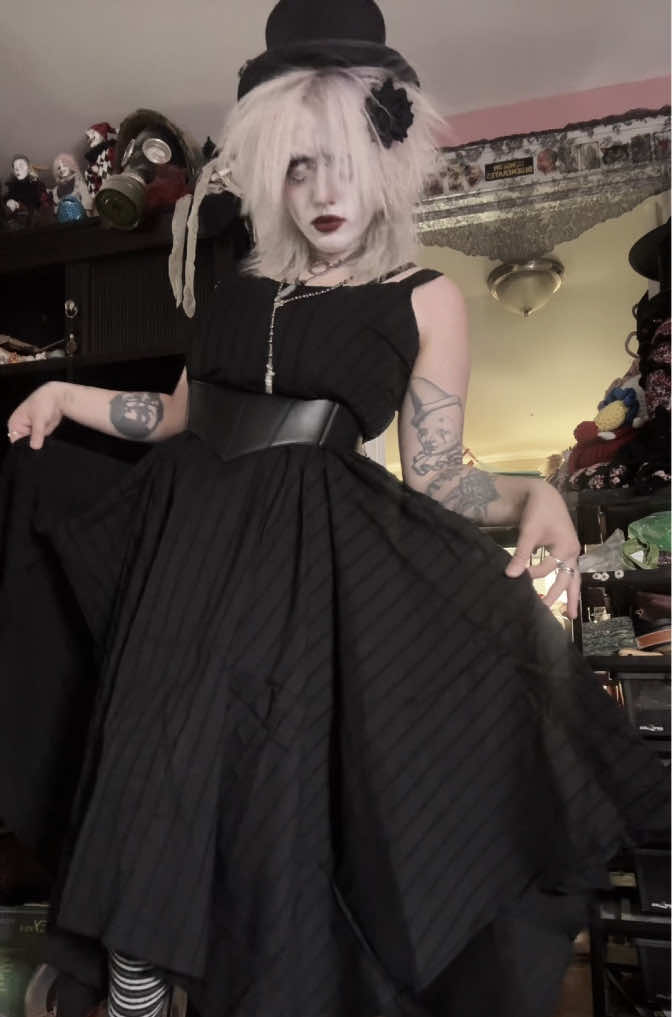 @dollygoth666