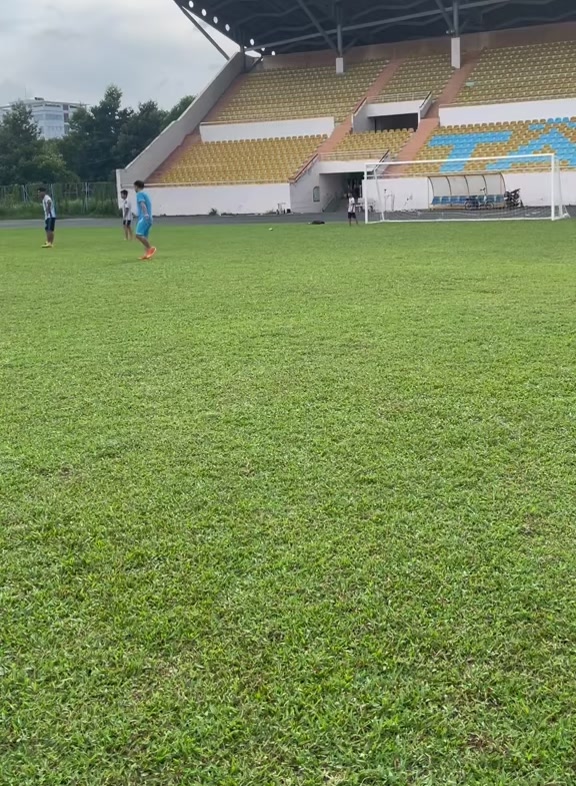 @Thầy Tân Sports