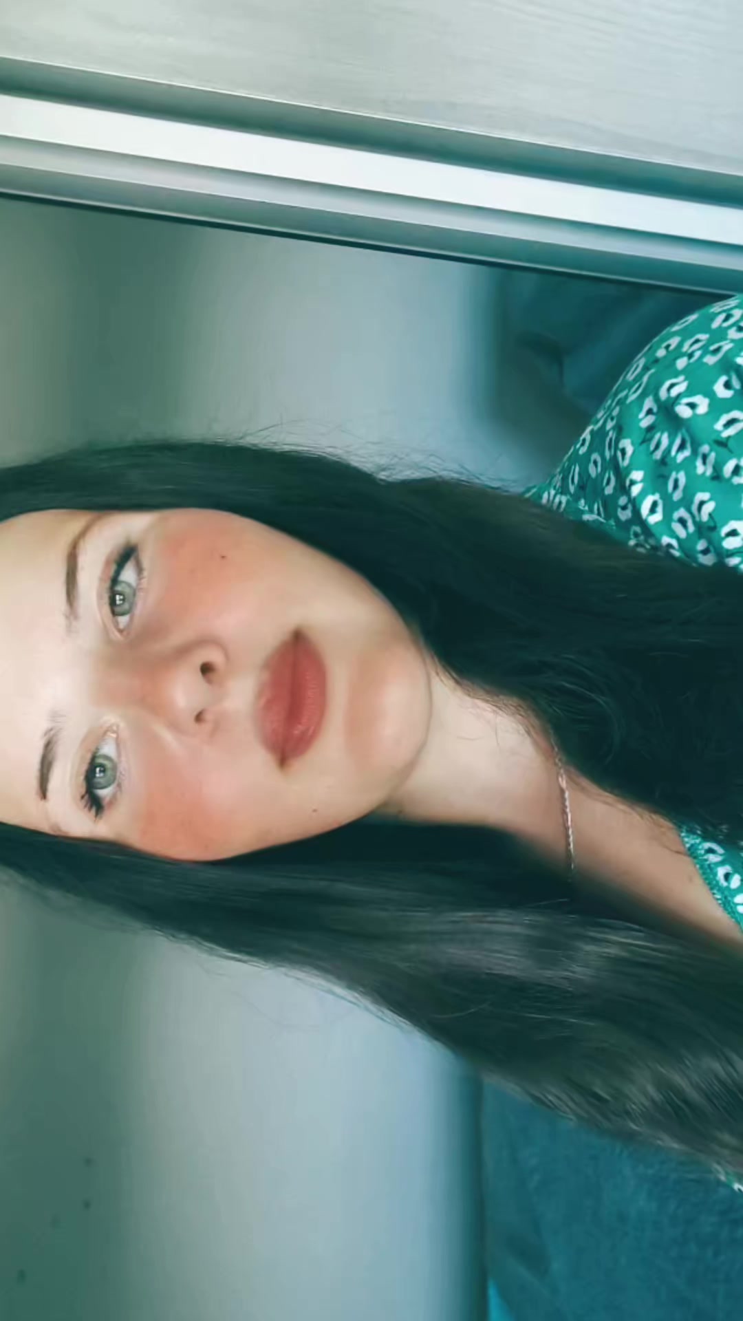 @Ediina🪫