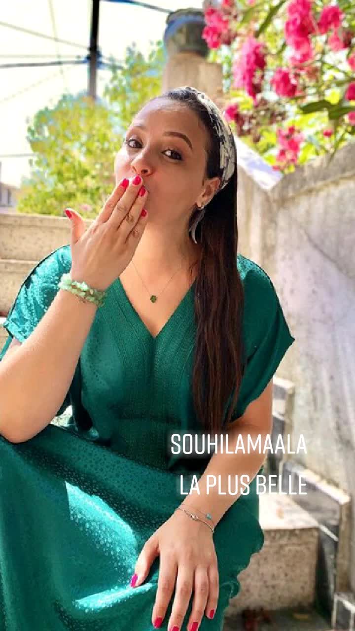 @Mounia benfeghoul
