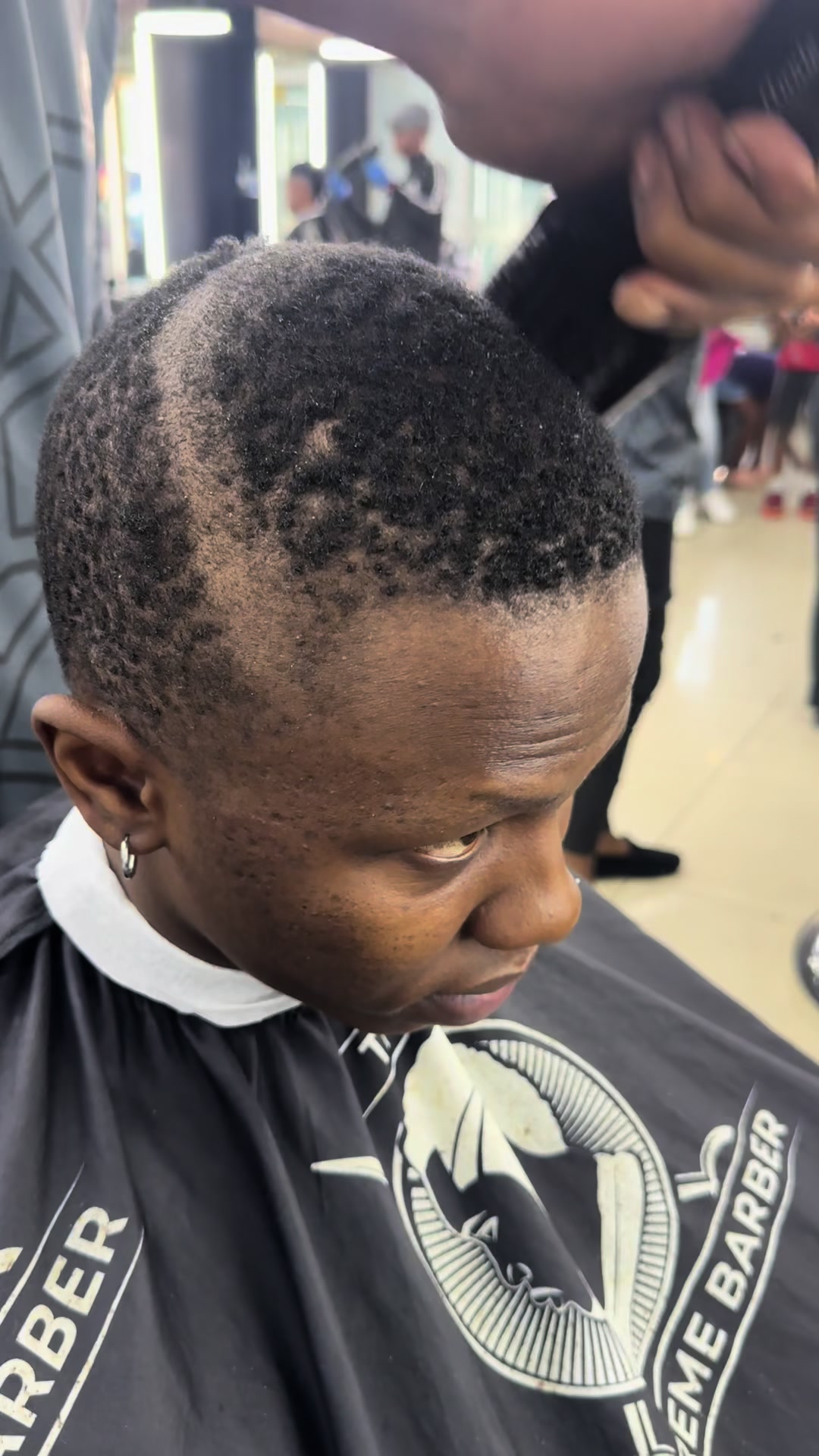 @TheSupremeBarber_