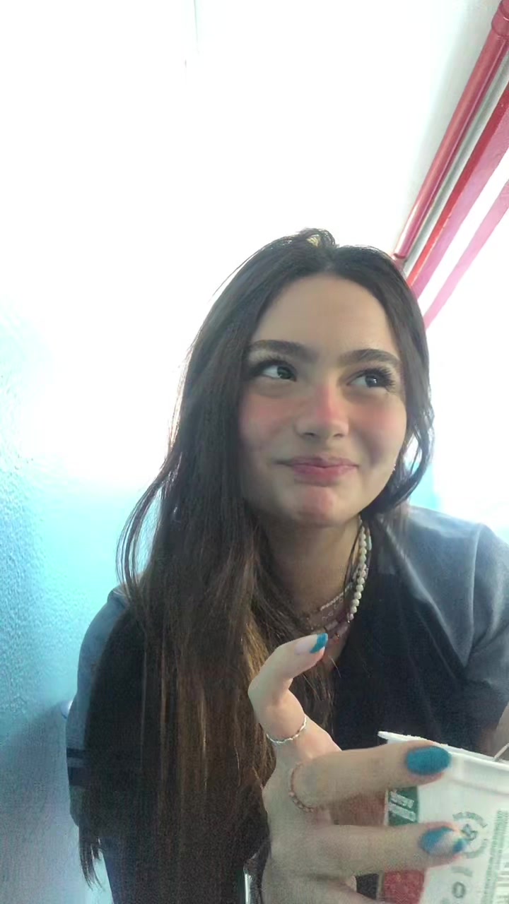 @laragallozio