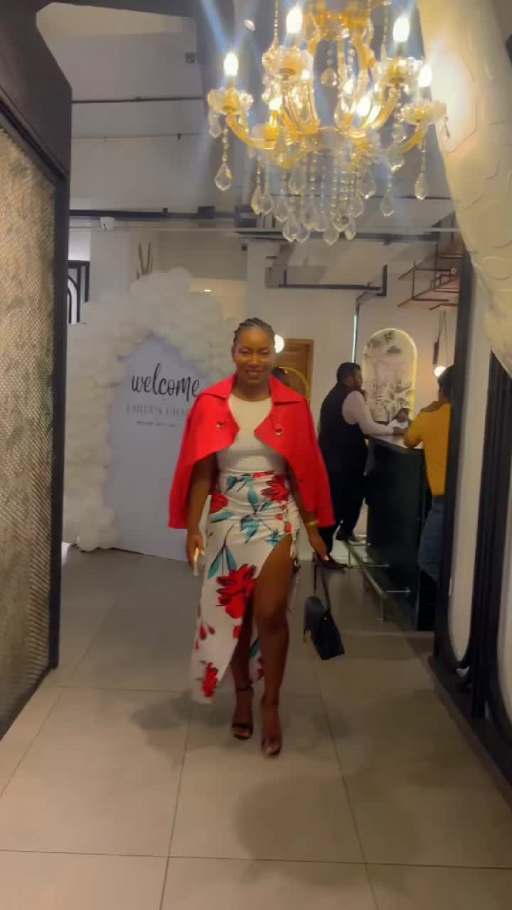 @Lizz_queen