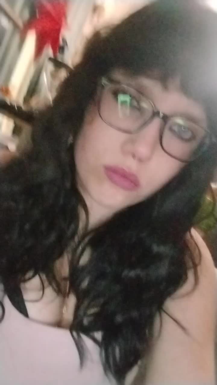 @hell0kitty