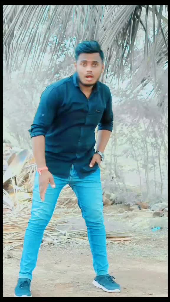 @😎The Comrade 💪