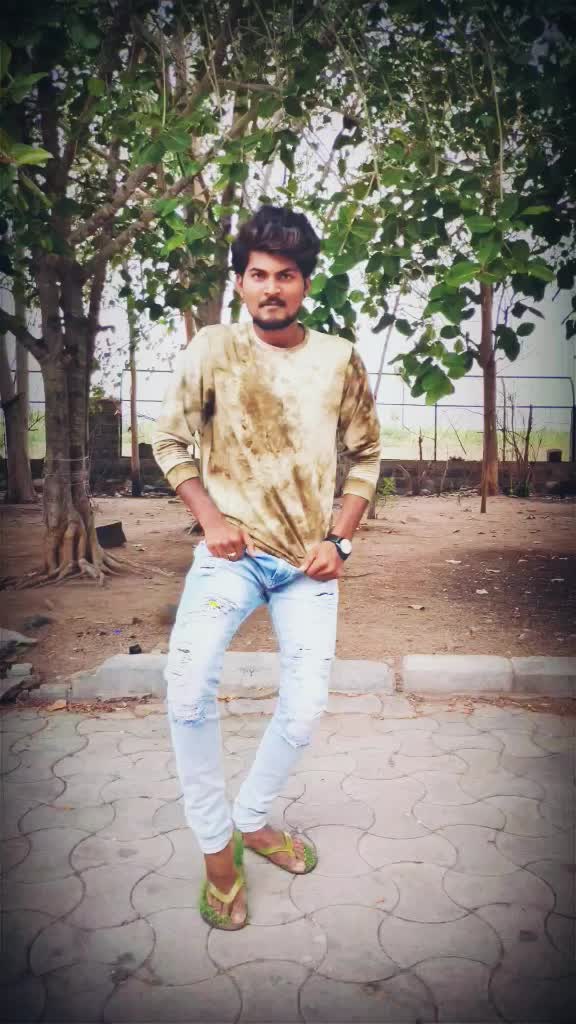 @vamsi_devil
