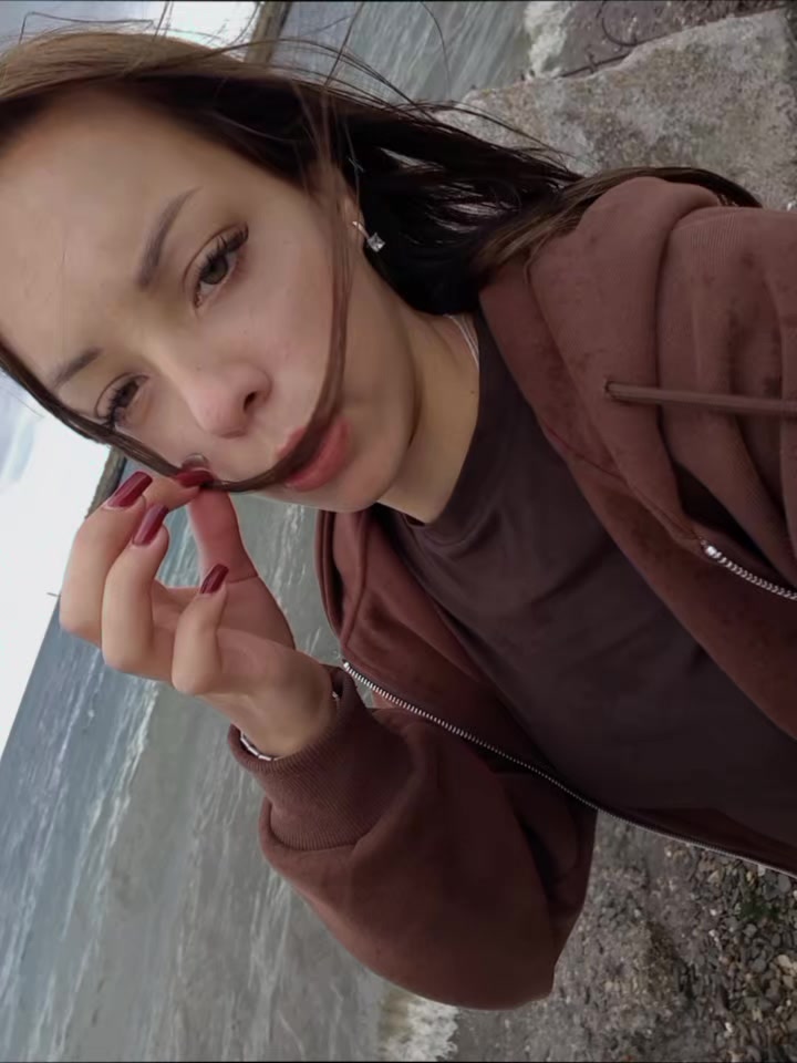 @Viktoria💋