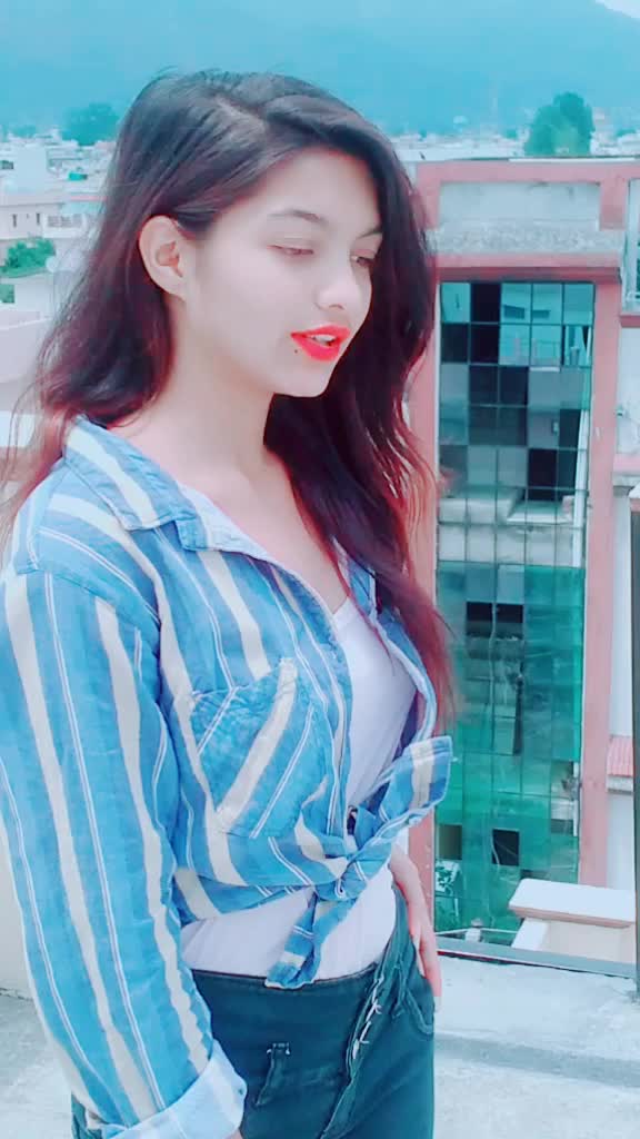 @😍M U K K U ❣️😍