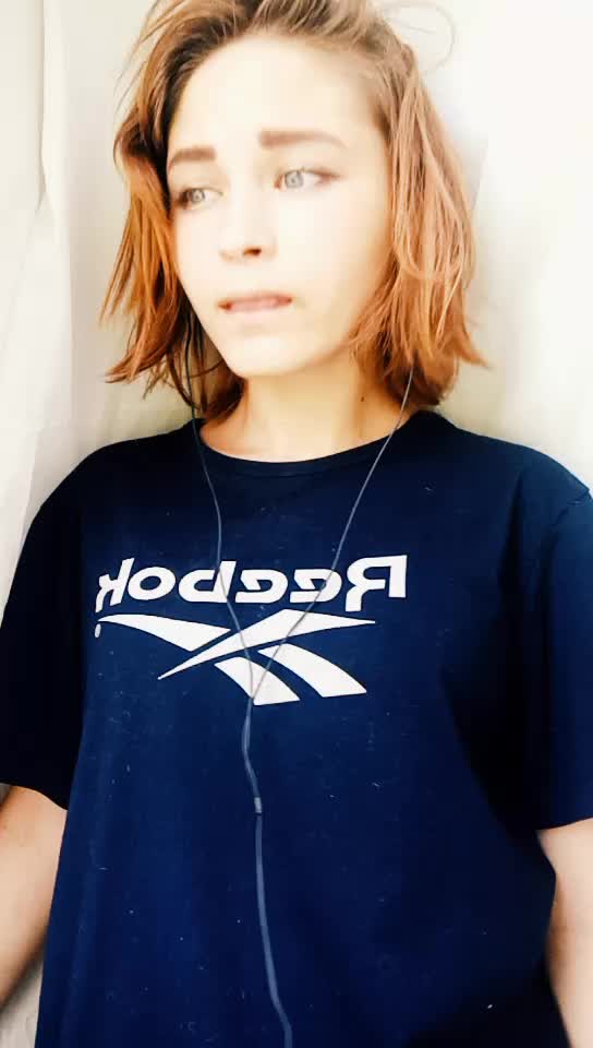 @&times;Benni&times;