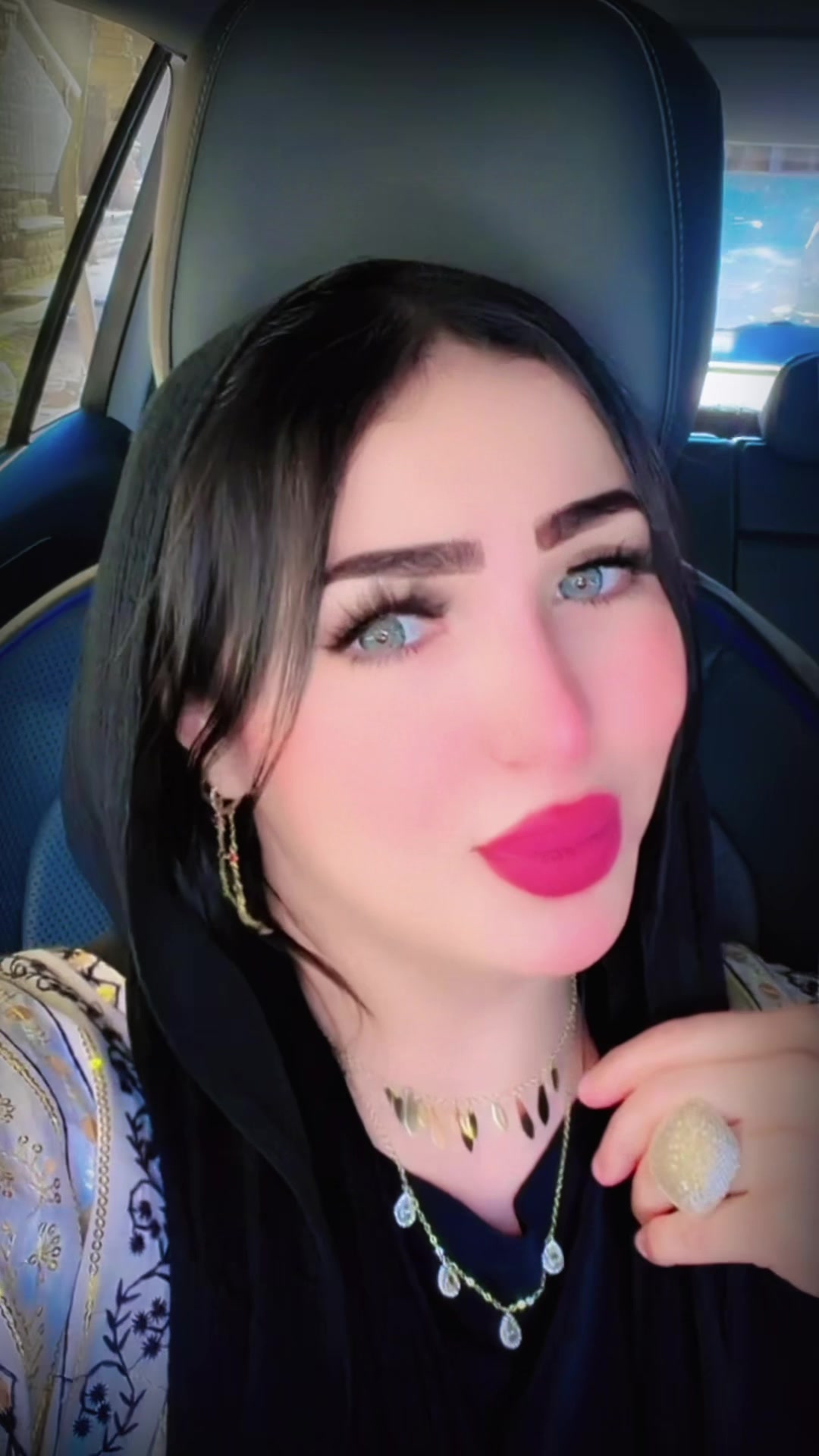 @ملكة الخليج اية الجبروني