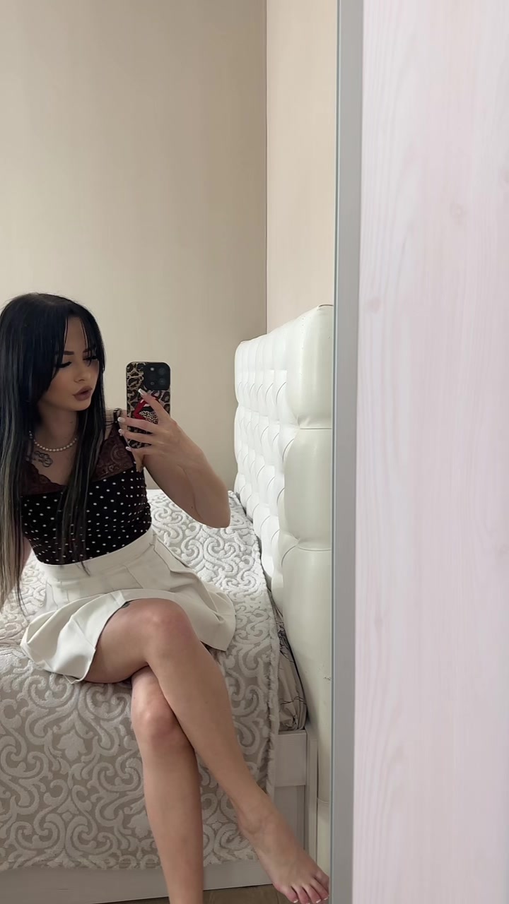 @Валерия
