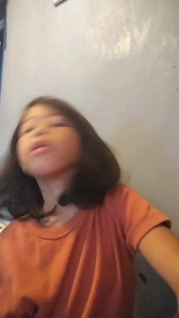 @Alvina and dola
