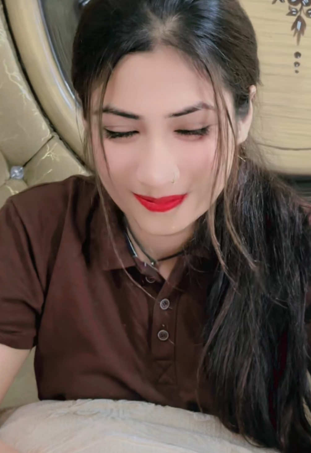 @Mahii_💔_Khan