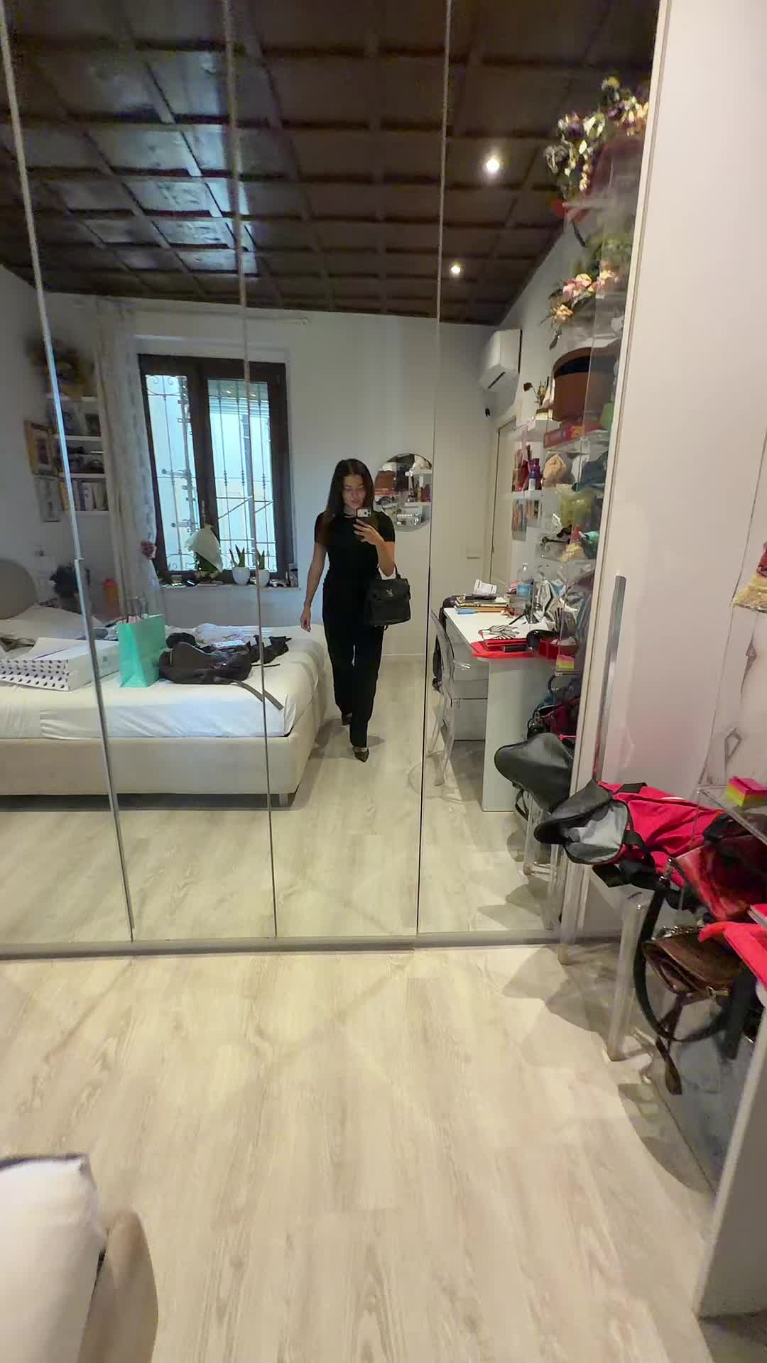 @Itzanna