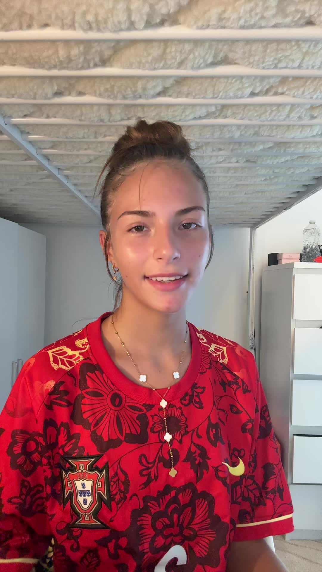 @𝓵𝓮́𝓪🌺
