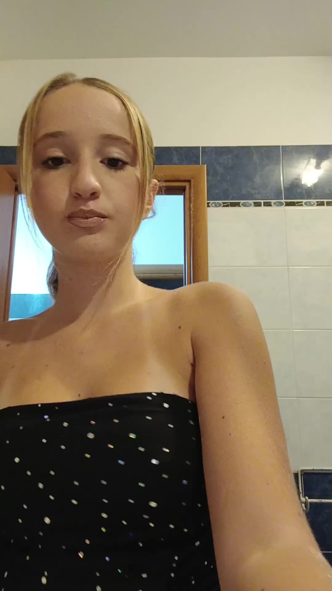 @Ari_❤️🔥