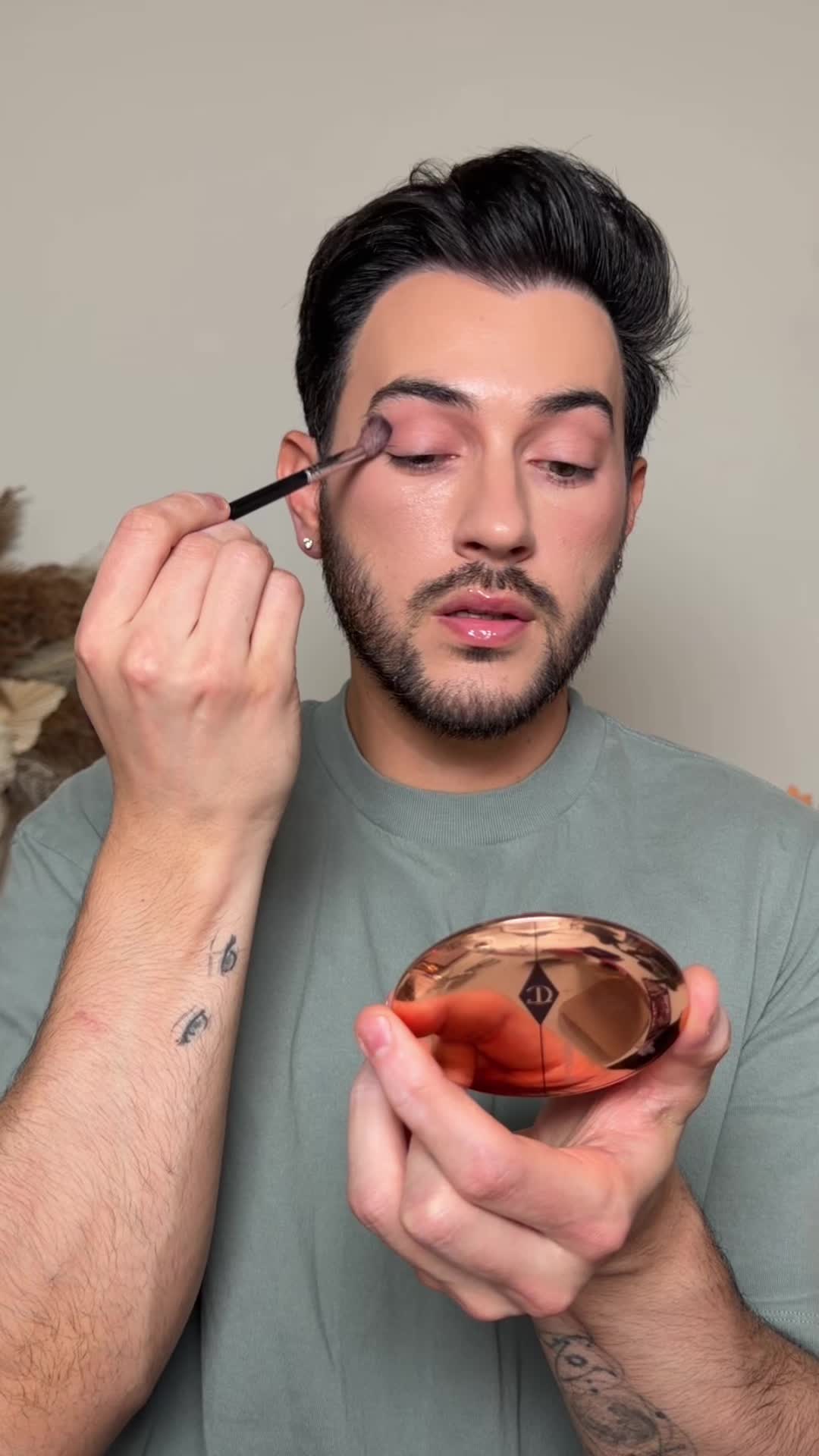 @MannyMua