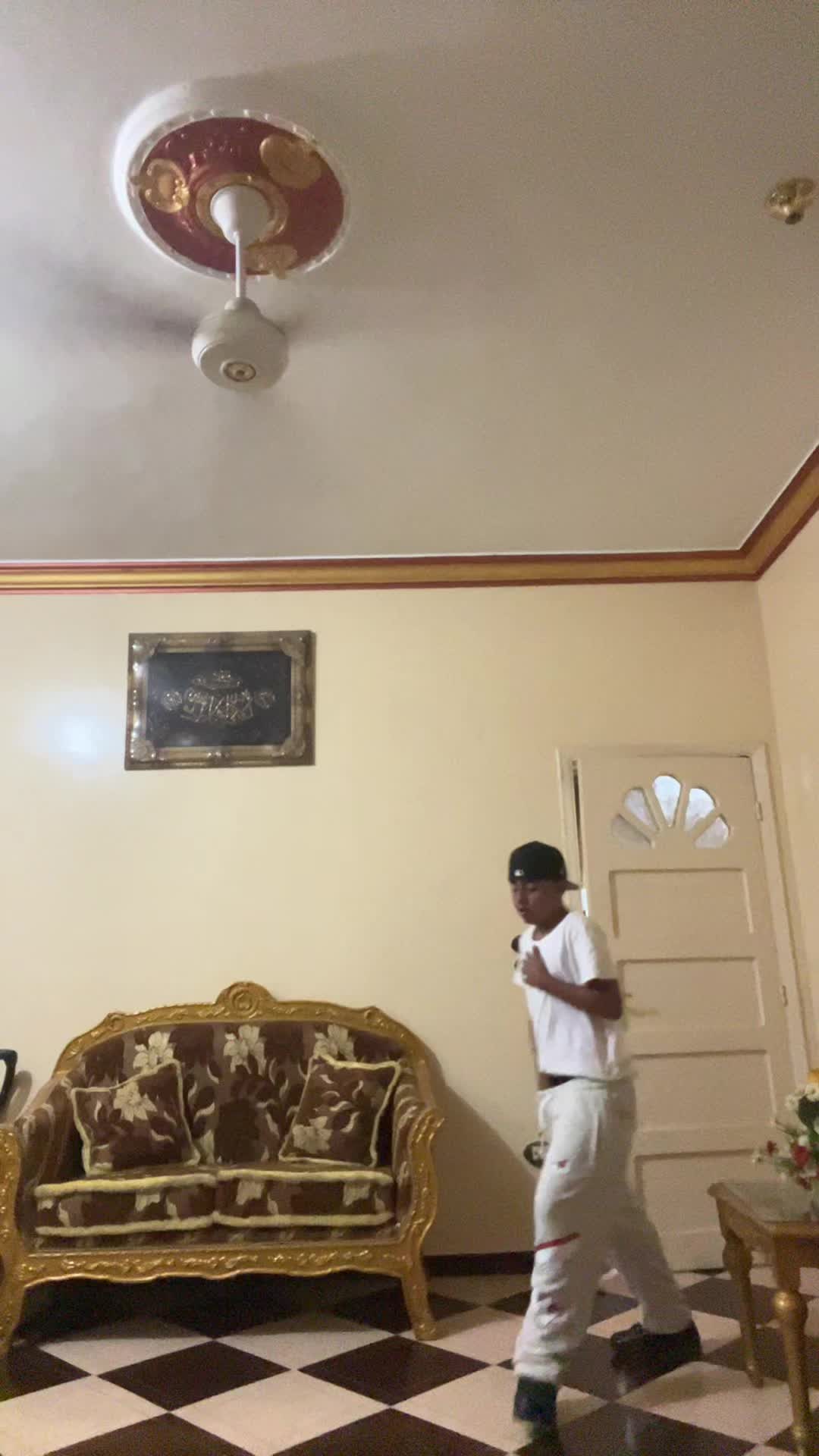 @MIMMOFLOWJR4L