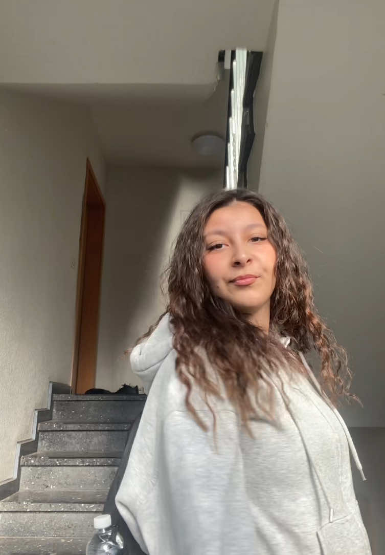 @𝓢𝓮𝓵𝓲𝓷𝓪 🌸
