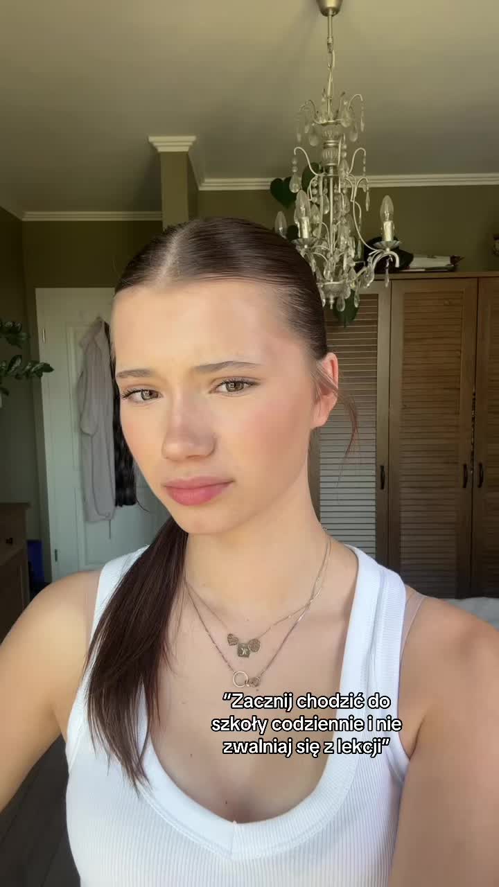 @???