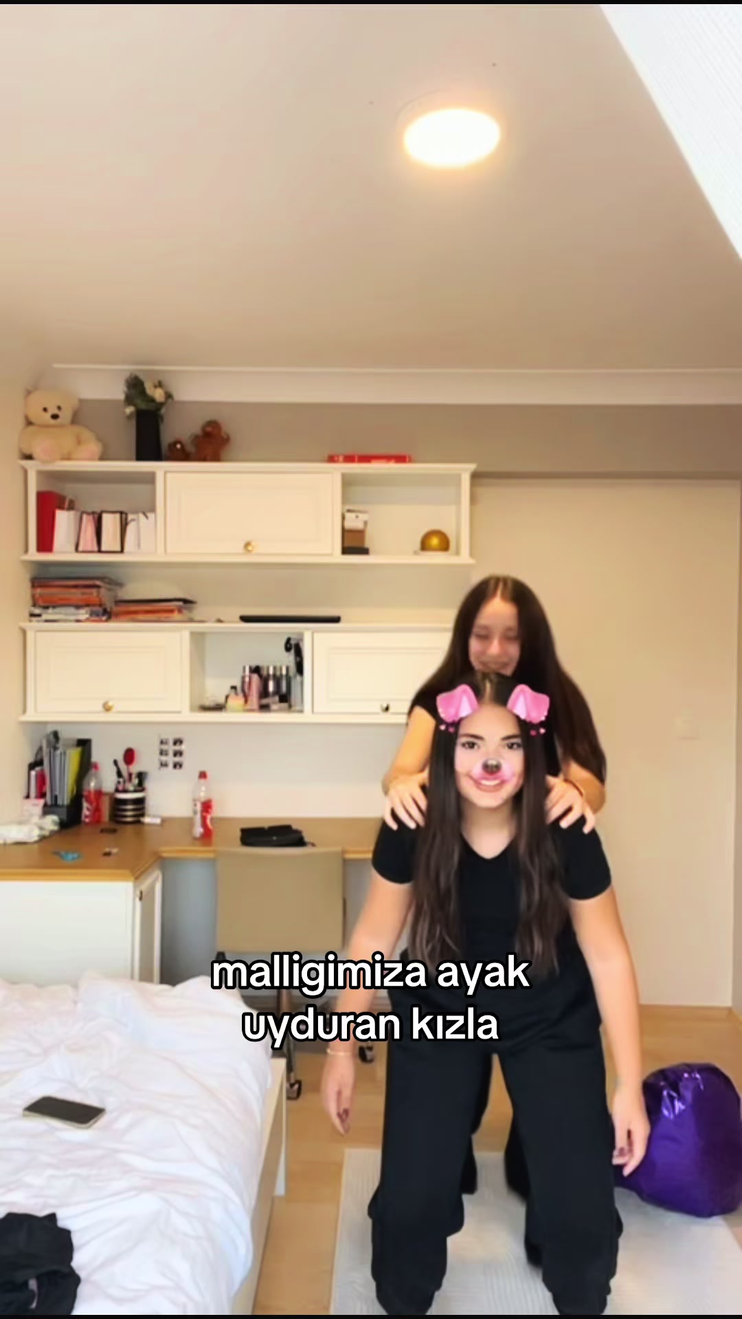 @zey⋆☆
