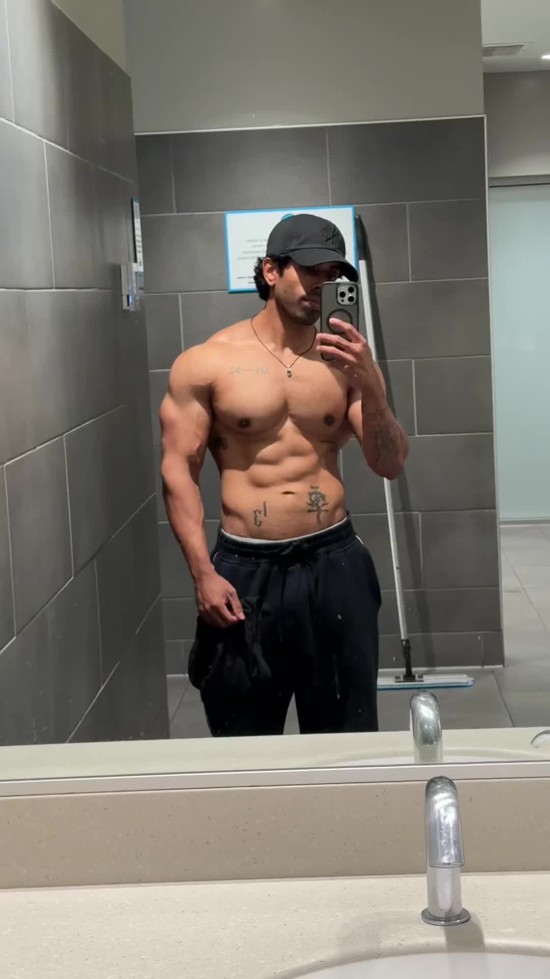 @shivladdin
