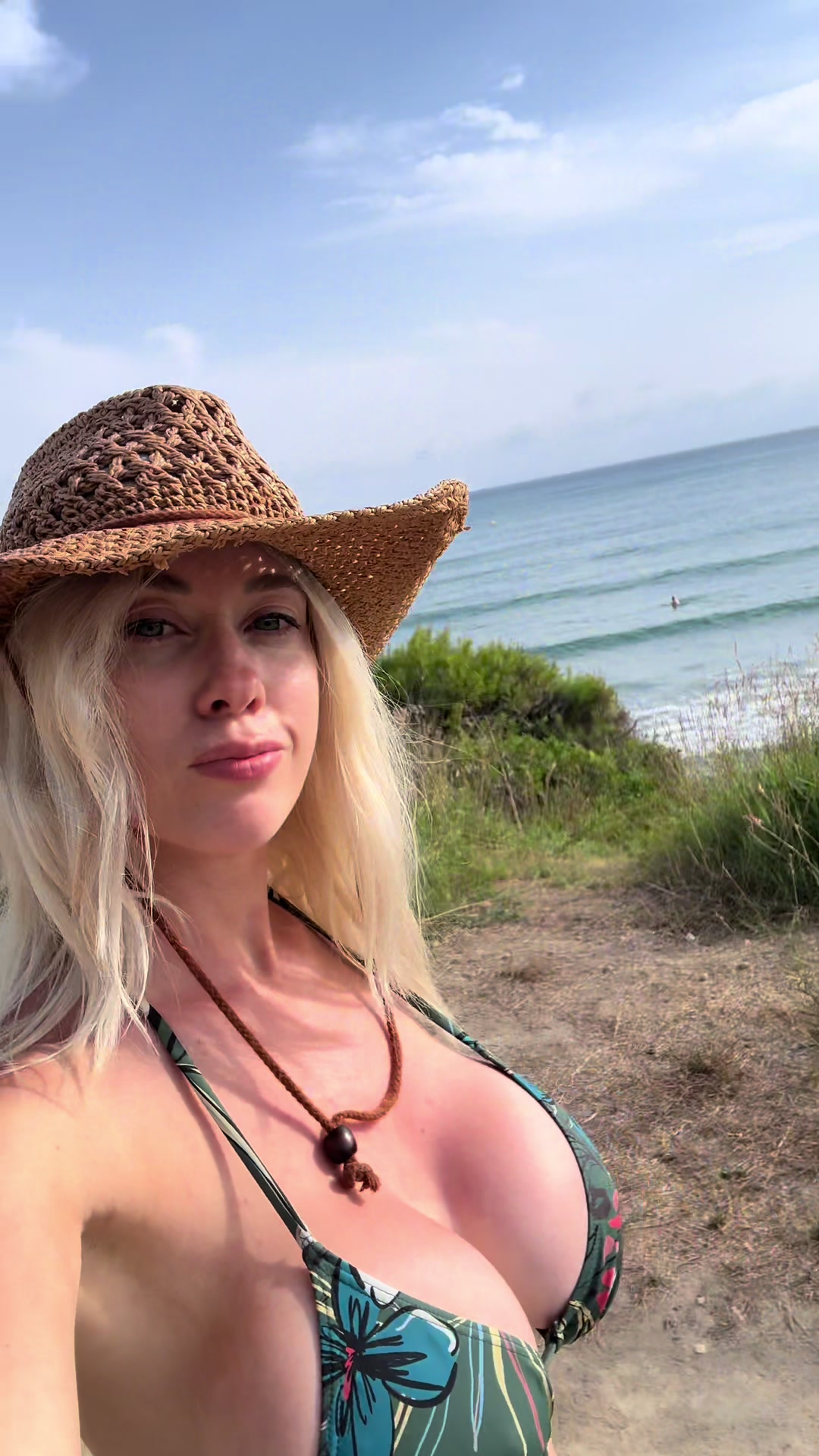@bunnyblondyx