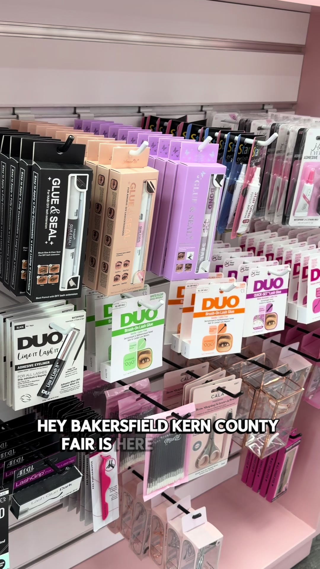 @luxbeautybakersfield