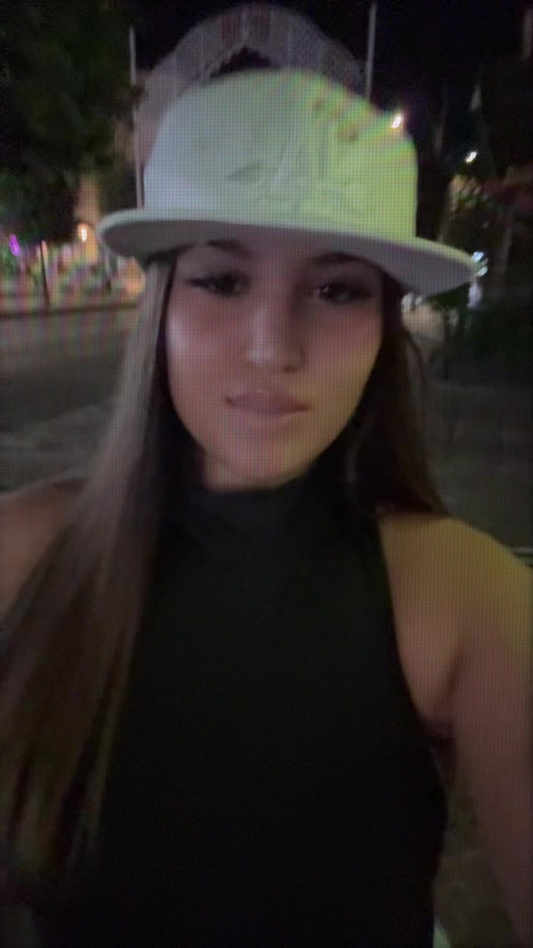 @𝐌𝐀𝐑𝐈𝐊𝐀