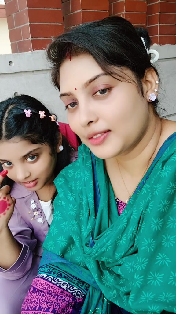 @Alaka saha@