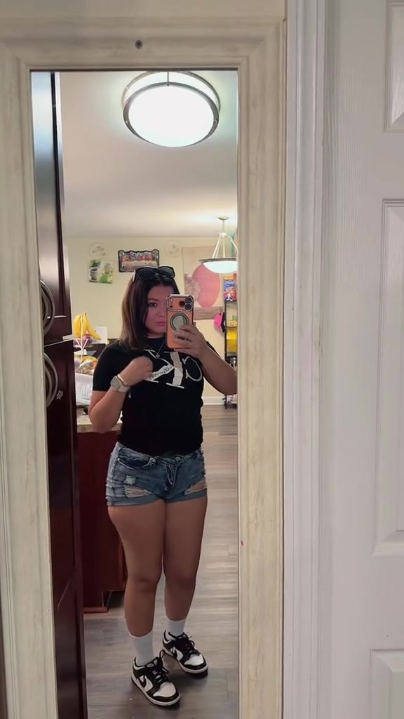 @🍒🍒Ingrid Vásquez🇸🇻