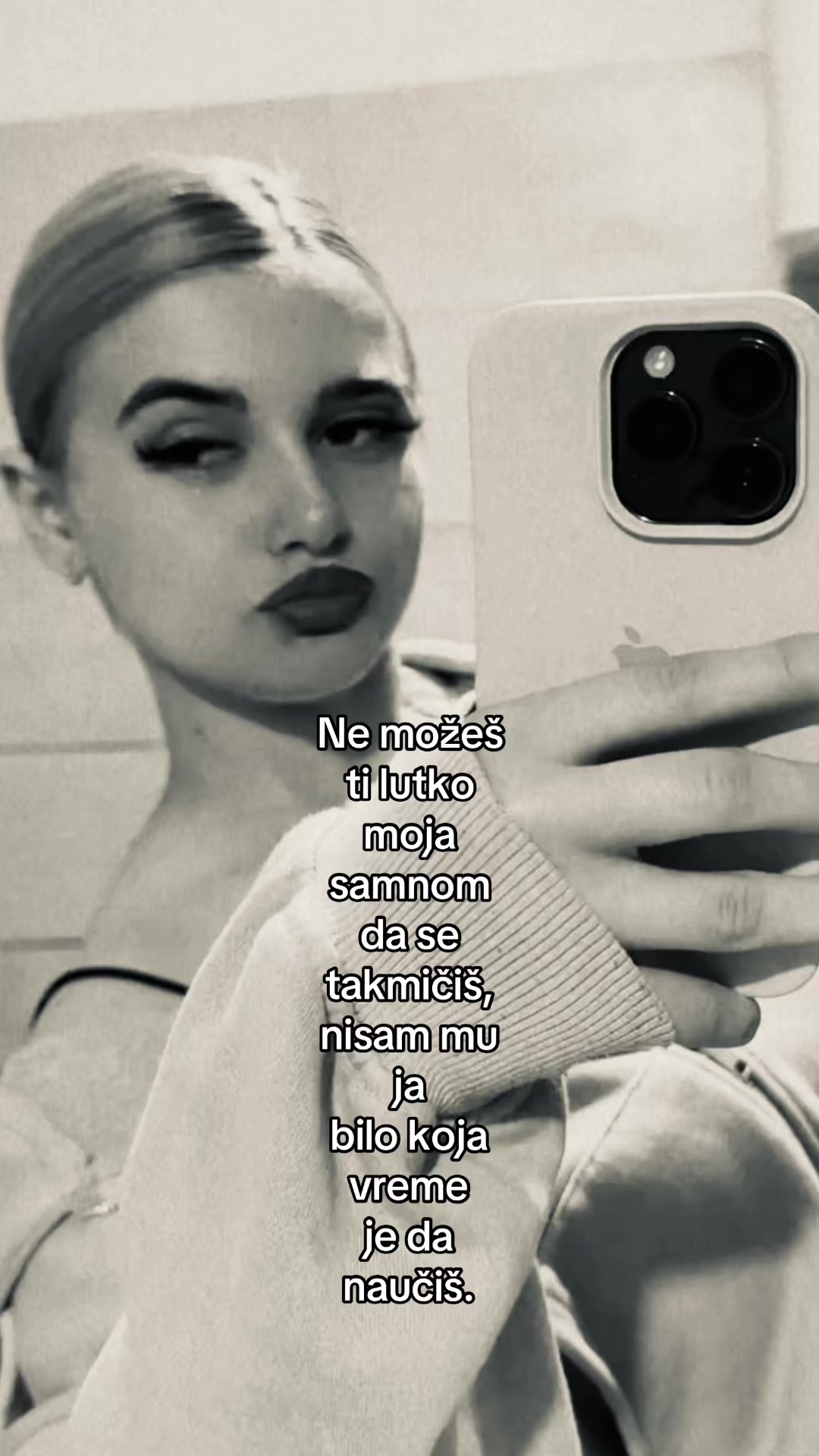 @vikixq👑