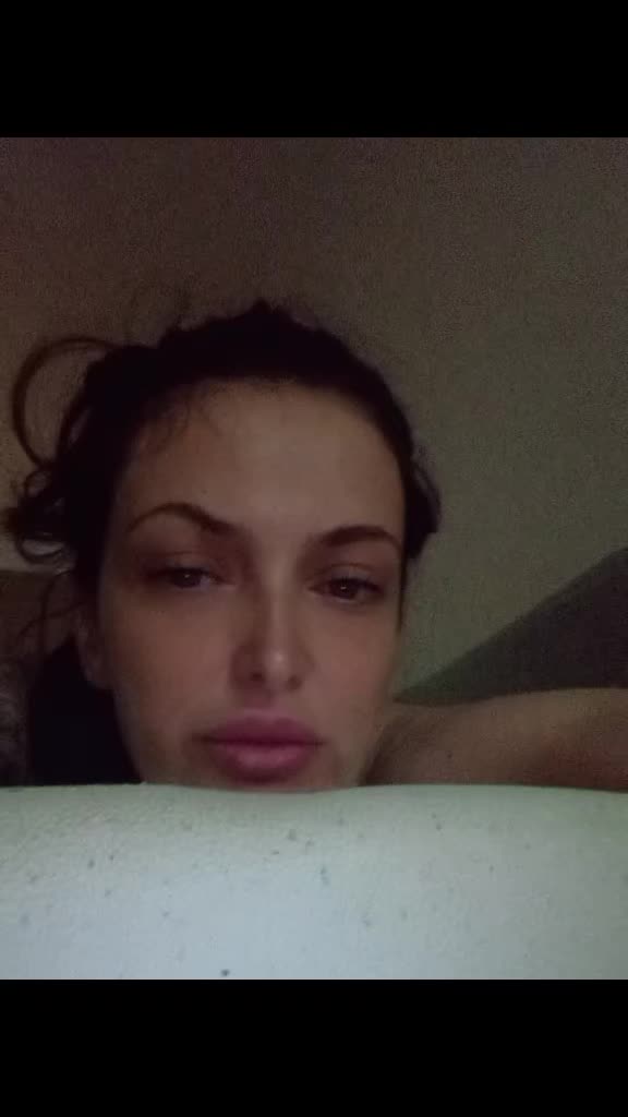 @valeriacastellanoreal