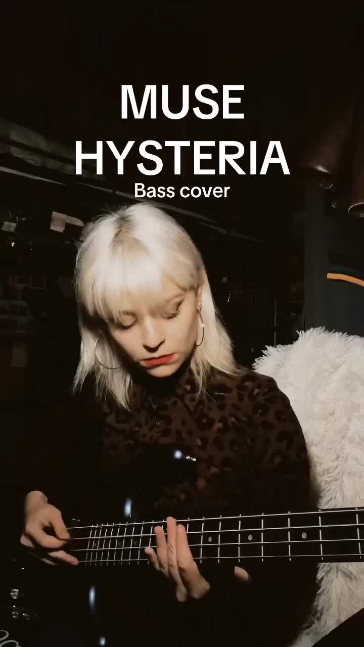 @Ana&iuml;s Di Gregorio