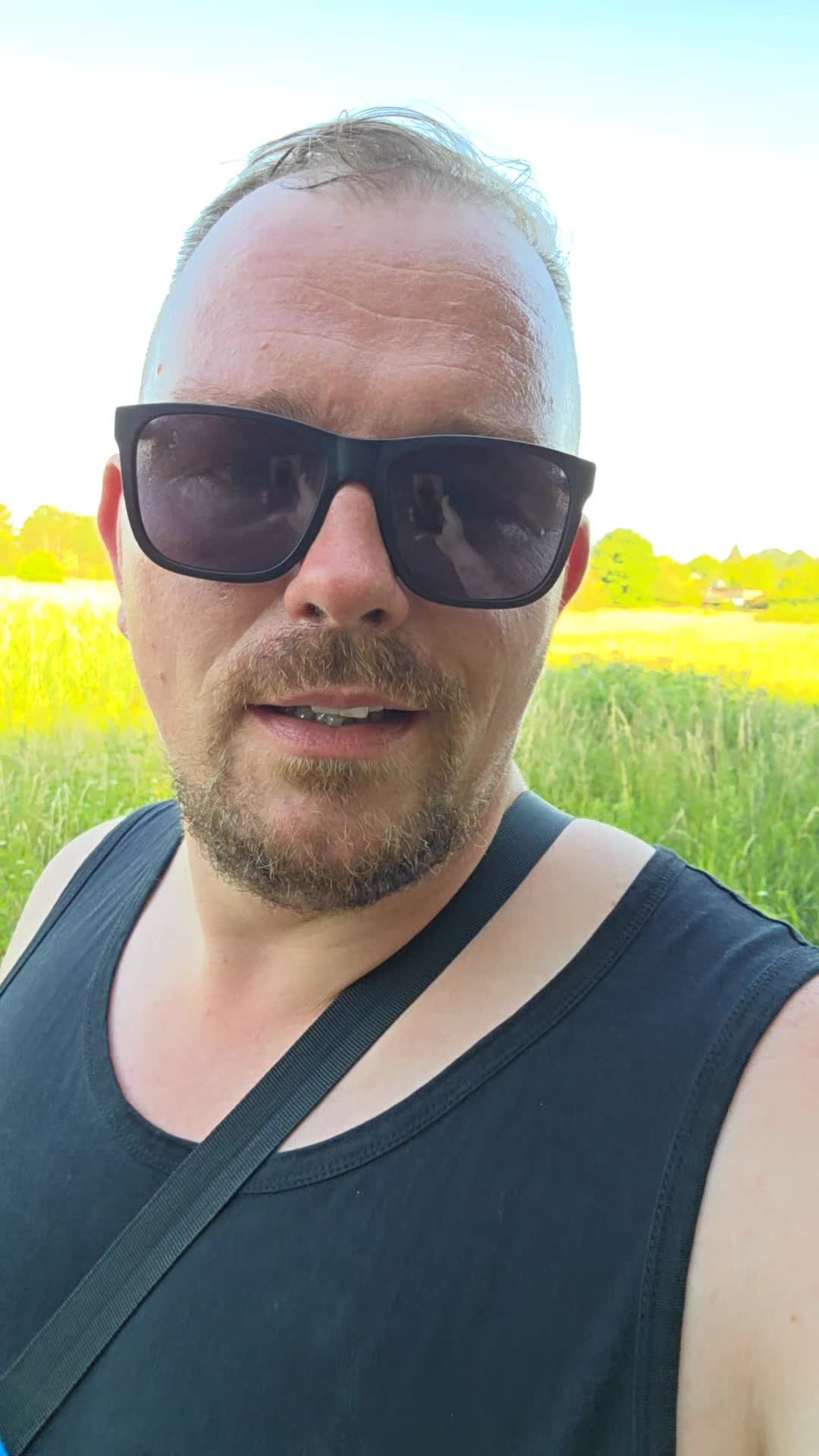 @Dr_Foerster👮🏻&zwj;♂️🐝🍯