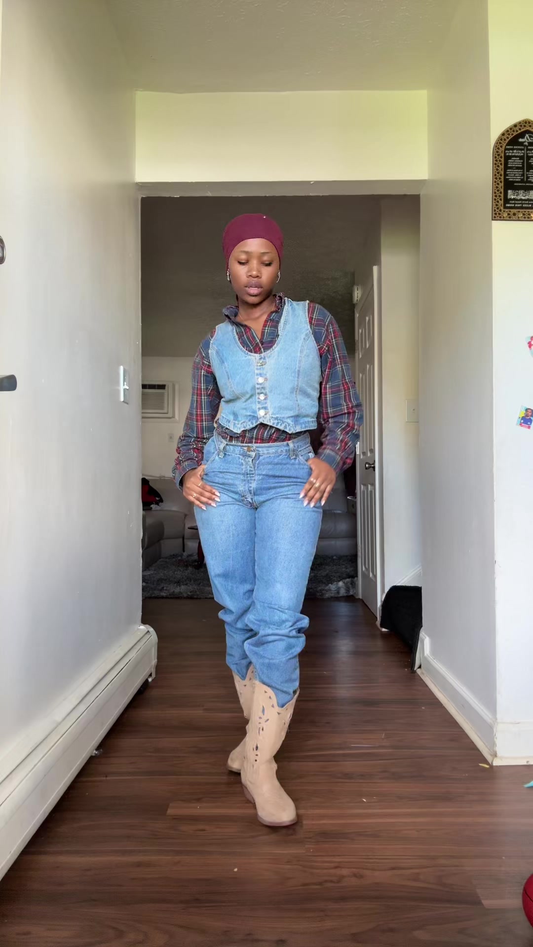 @Niya_Sabna