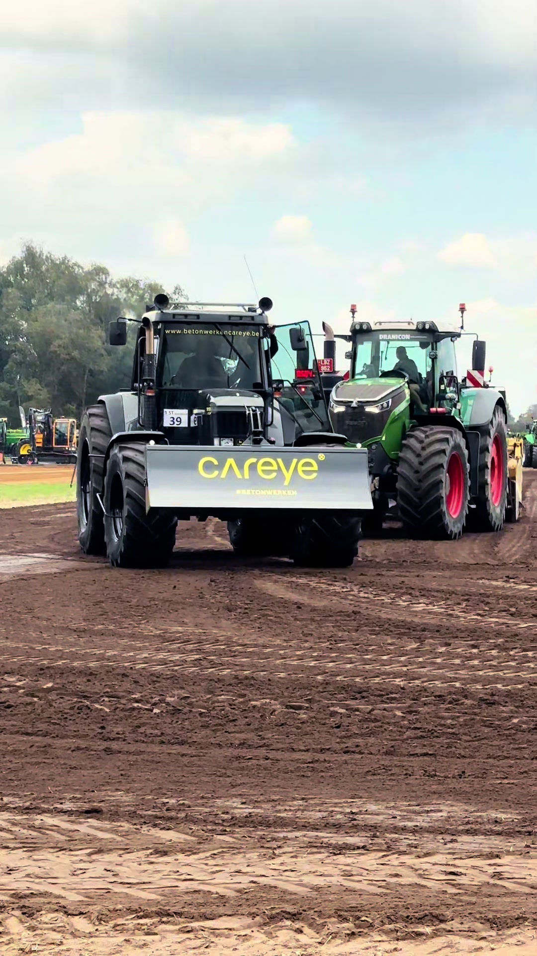 @the tractor spotter