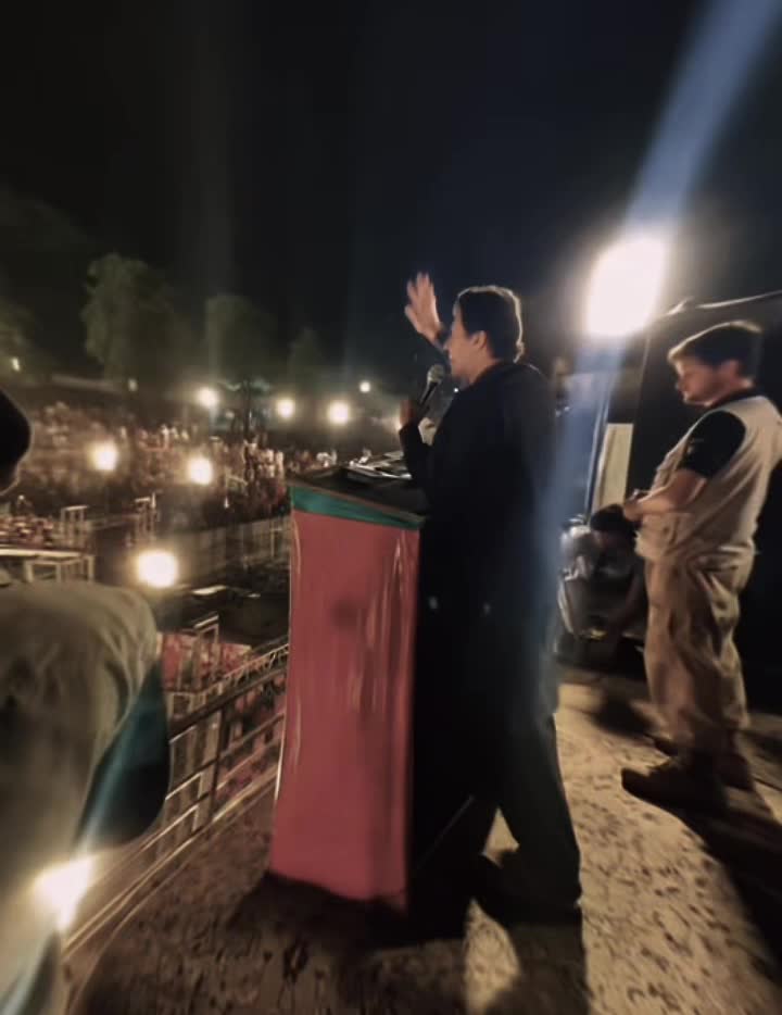 @Faizal khan PTI✊