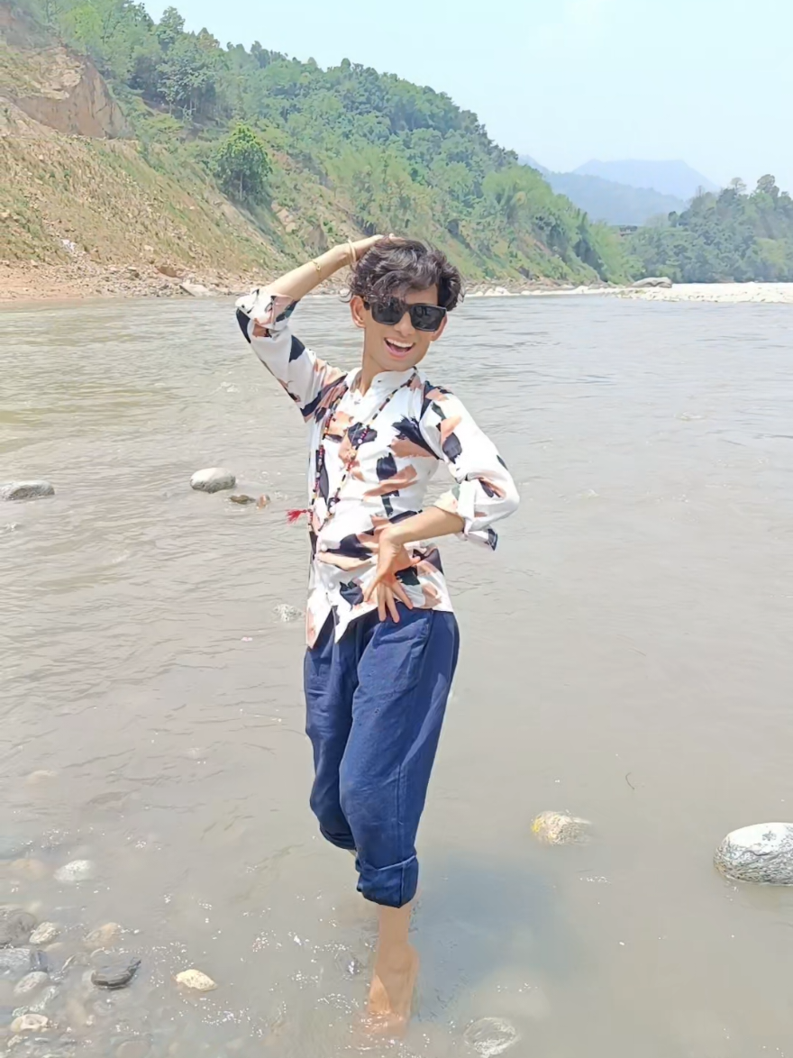 @MONC_Adhikari😍🙏💕